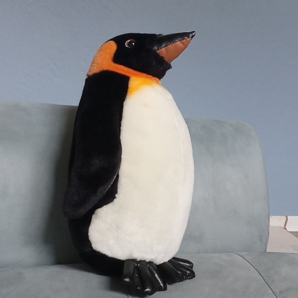 SeaWorld Plush Penguin Toy